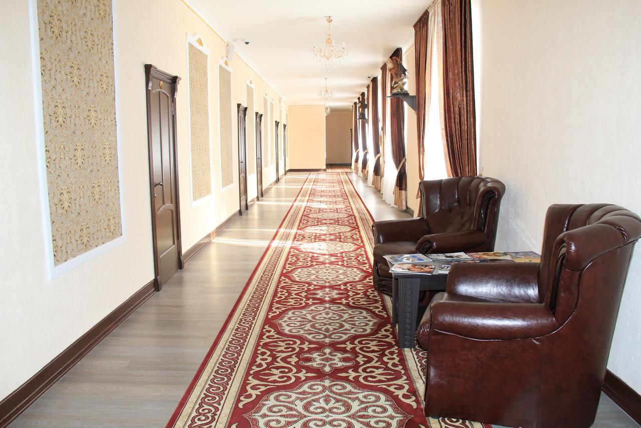 טרז Hotel "Aishadeluxe" מראה חיצוני תמונה