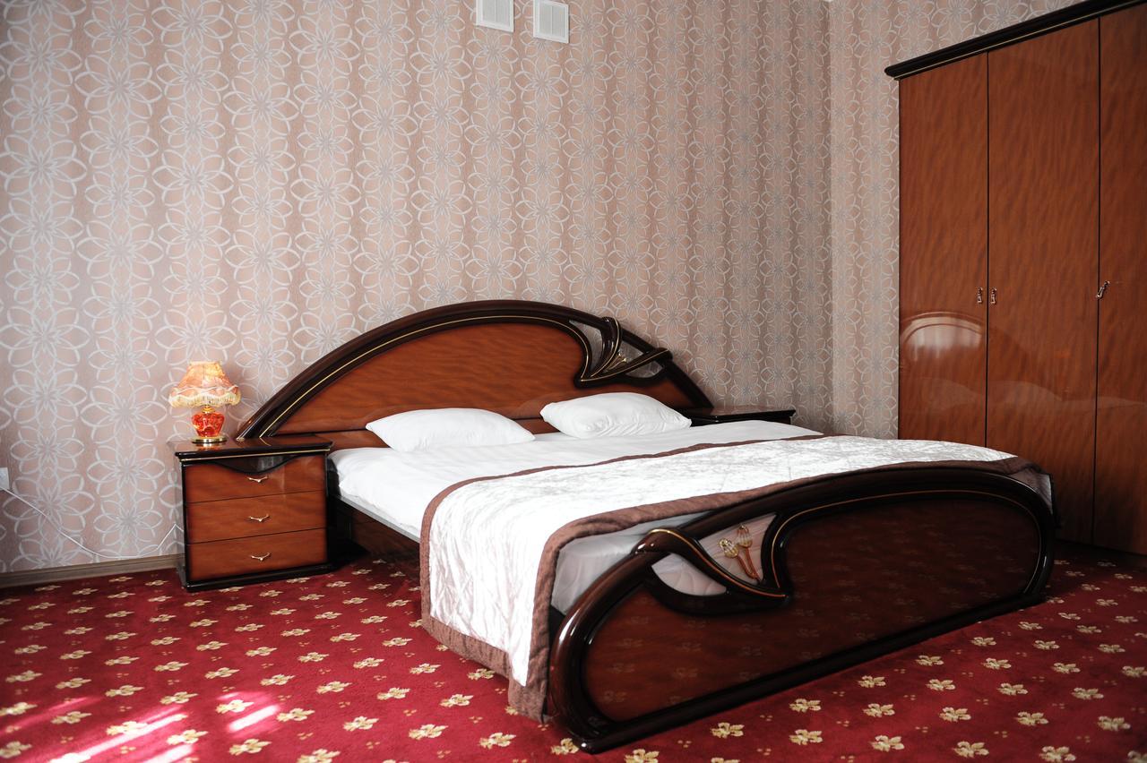טרז Hotel "Aishadeluxe" מראה חיצוני תמונה