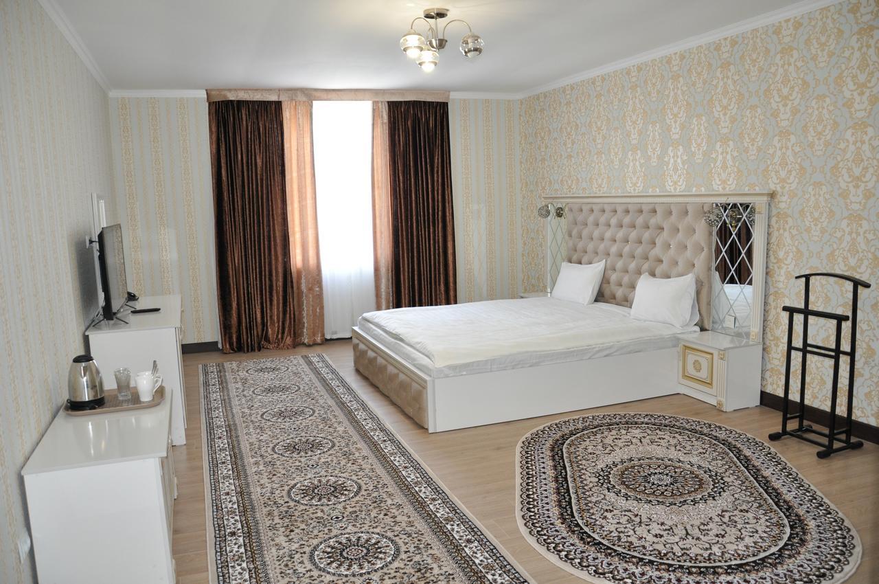 טרז Hotel "Aishadeluxe" מראה חיצוני תמונה