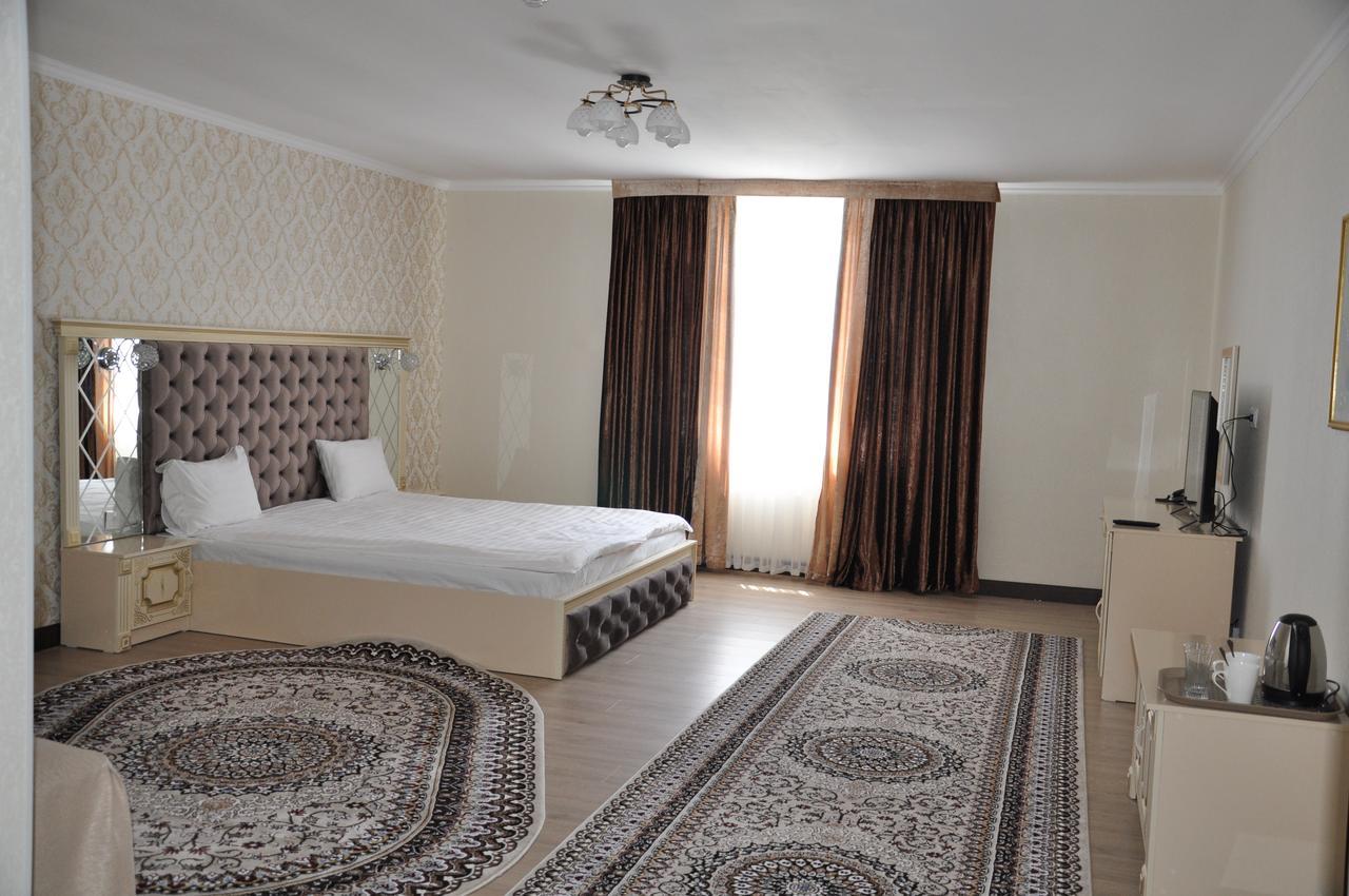 טרז Hotel "Aishadeluxe" מראה חיצוני תמונה