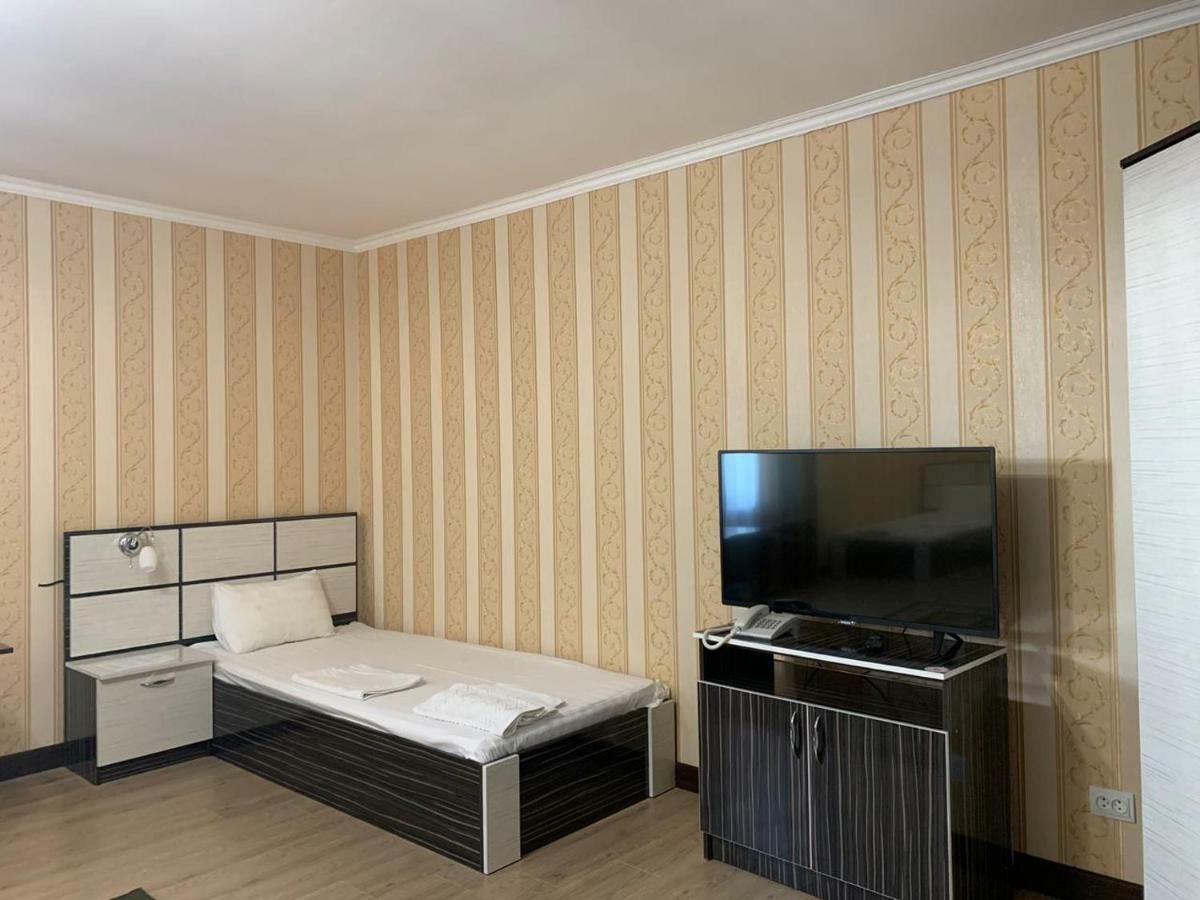 טרז Hotel "Aishadeluxe" מראה חיצוני תמונה